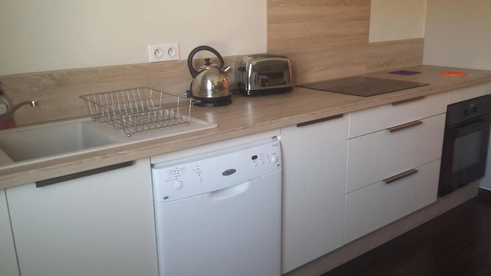Apartment Appart Ensoleille Proche Remparts Avignon